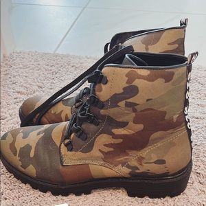 Brand new combat boots